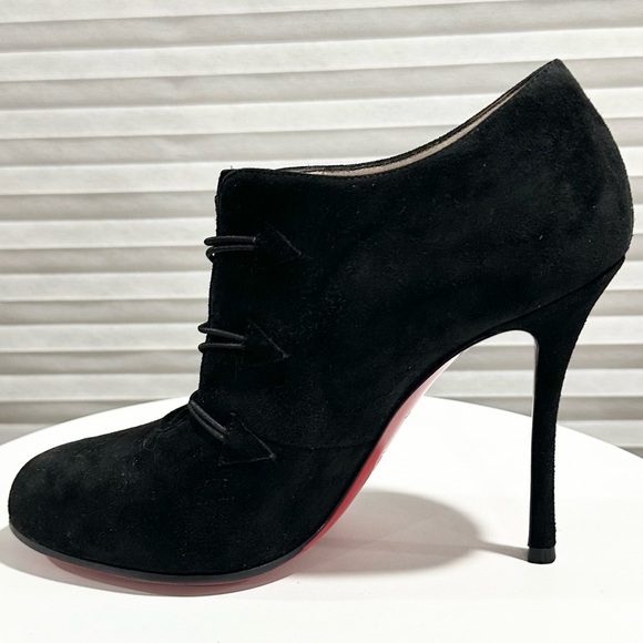 🌺CHRISTIAN LOUBOUTIN🌺 Black Suede Bijoux Booties Size: 35.5 - Picture 4 of 14